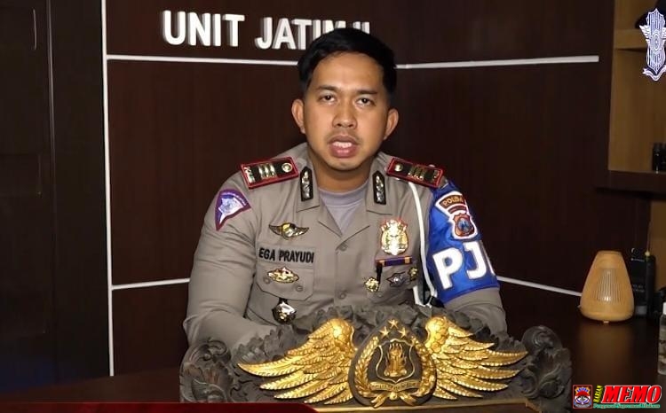 Sat PJR Polda Jatim Tangkap Dua Orang Nyabu di Jalan Tol