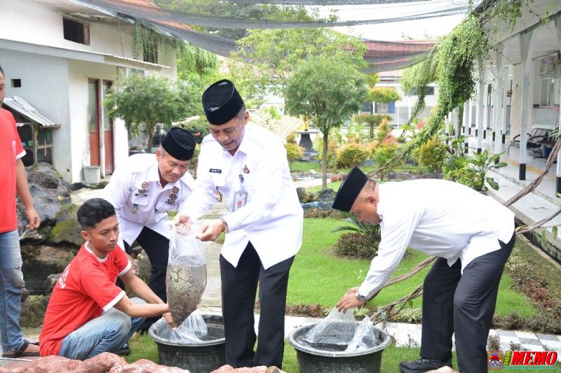 Lapas Lamongan Tebar Benih Ikan Lele Guna Dukung Program Asta Cita Presiden RI