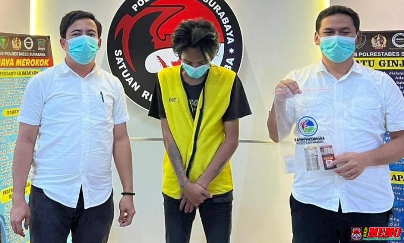 Polisi Surabaya Bekuk Muklas Terkait Barang Haram 