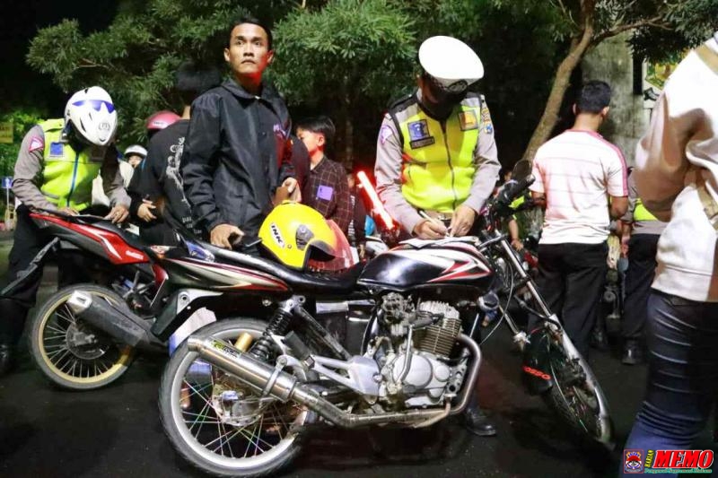 Polisi di Mojokerto Jaring Puluhan Motor Knalpot Brong, Respon Keluhan Masyarakat