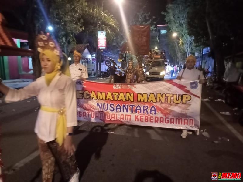 Lamongan Night Carnival 2025, Tumbuhkan Kreativitas Pariwisata dan Pertumbuhan Ekonomi Daerah