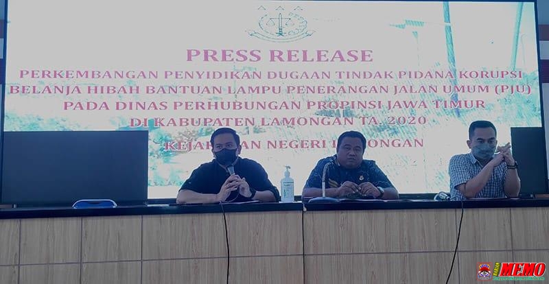 Kasus Dugaan Korupsi PJU Terus Berlanjut, Kejari Lamongan Sita Ratusan Dokumen untuk BB