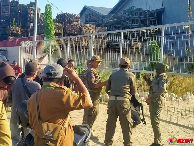 PT. Wisma Andalas Kencana Disegel Satpol PP Lantaran Tak Punya Izin