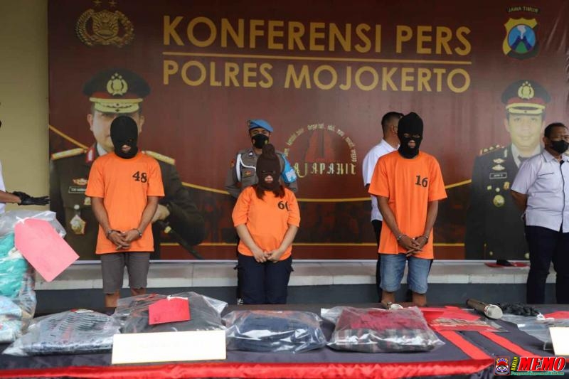 Polres Mojokerto Ungkap Kasus Pembunuhan, Tiga Tersangka Berhasil Diamankan