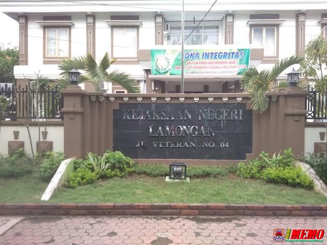 Warga Desa Ngujungrejo Kembali Laporkan Kades Mujib Ke Kejari Lamongan