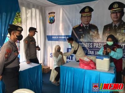 Kepolisian Resort Pasuruan Kota Sediakan Layanan Vaksinasi Presisi di Pos Pam Nataru
