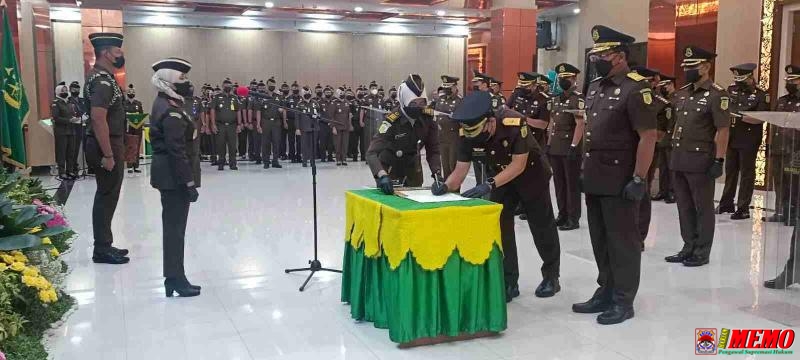 Kajati Jatim Lantik 15 Pejabat Adhiyaksa