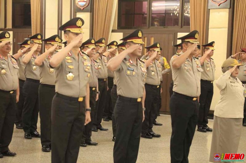 Mabes Polri Gelar Upacara Korps Raport ke 42 Pati dan 121 Pamen