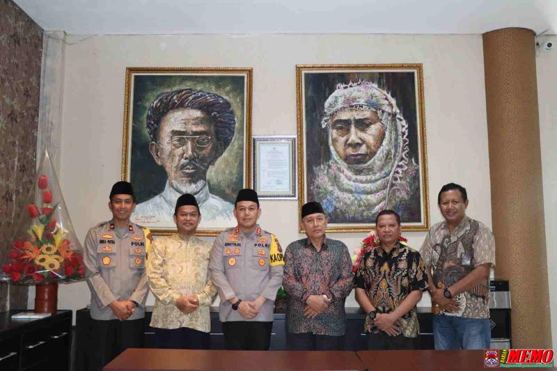 Kapolres Gresik Jalin Silaturahmi dengan PD Muhammadiyah