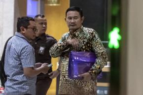 Setelah Ketua DPRD, Giliran Bupati Lamongan Diperiksa KPK