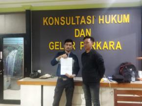 Terkait Penganiayaan Pelaksana Proyek Rumah Dinas Terhadap Wartawan di Ketapang Dilaporkan ke Polisi