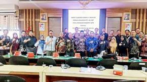 Ketua Komisi A Dewan Lamongan Komitmen Dukung Perjuangan PTT SD dan SMP Menuju PPPK