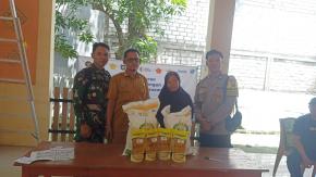 Pemdes Rejosari Salurkan Bantuan Pangan Pemerintah, Tekankan Pentingnya Solidaritas dan Keberkahan