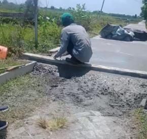 Proyek Rabat Beton Desa Wadak Kidul Diduga Menyimpang, Dirut Harian Memo Siap Polisikan