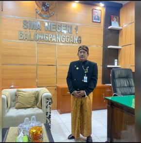 SMAN 1 Balongpanggang Diduga Pungut Biaya Rp. 150 Perbulan