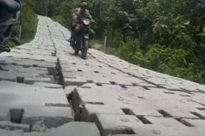 Mega Proyek Jalan Desa Soko yang Dikerjakan CV. Langgeng Perkasa Terindikasi Jadi Lahan Korupsi 