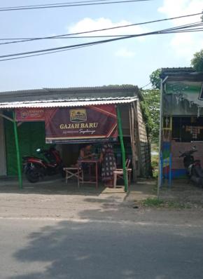 Bisnis Lendir Berkedok Warung Kopi Menjamur di Kabupaten Gresik 