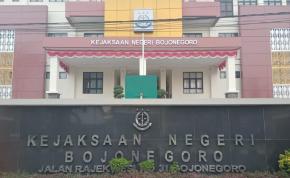 Diduga Salahgunakan Wewenang, Oknum Pegawai Kejari Bojonegoro Dilaporkan ke Kejagung RI