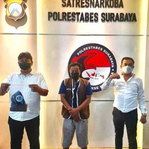 Edarkan Sabu, Penjaga Makam Diringkus Anggota Satnarkoba Polrestabes Surabaya