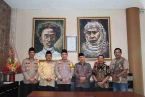 Kapolres Gresik Jalin Silaturahmi dengan PD Muhammadiyah