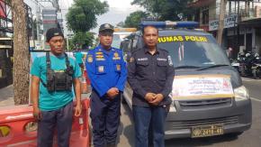 Sambut HUT Humas Polri Ke-72, Humas Polres Tulungagung Gelar Baksos Air Bersih