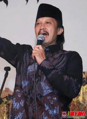 Romli dari Karangduren: Membangun Desa dengan Hati, Menjahit Ekonomi dengan Empati